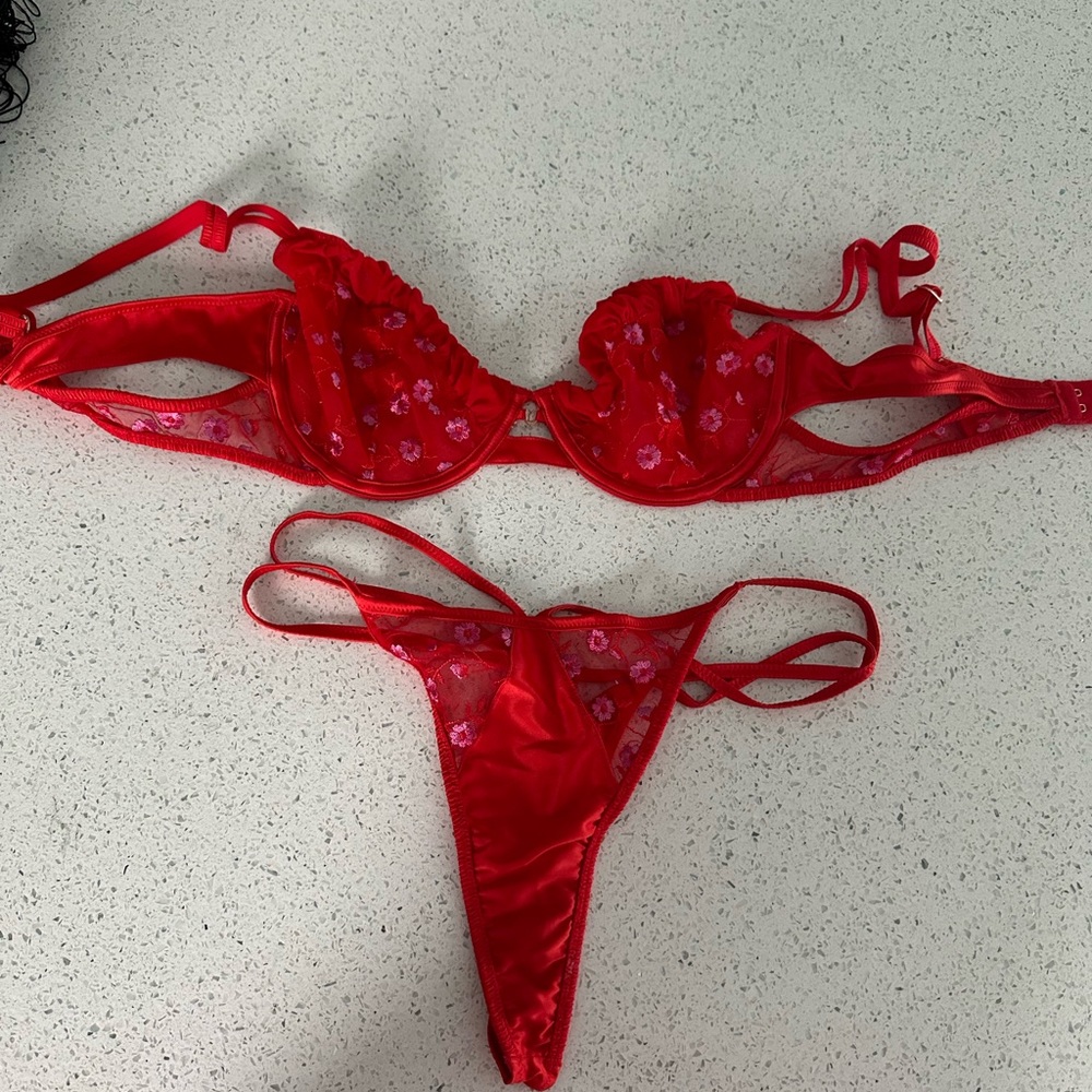 Lounge underwear set 34D small